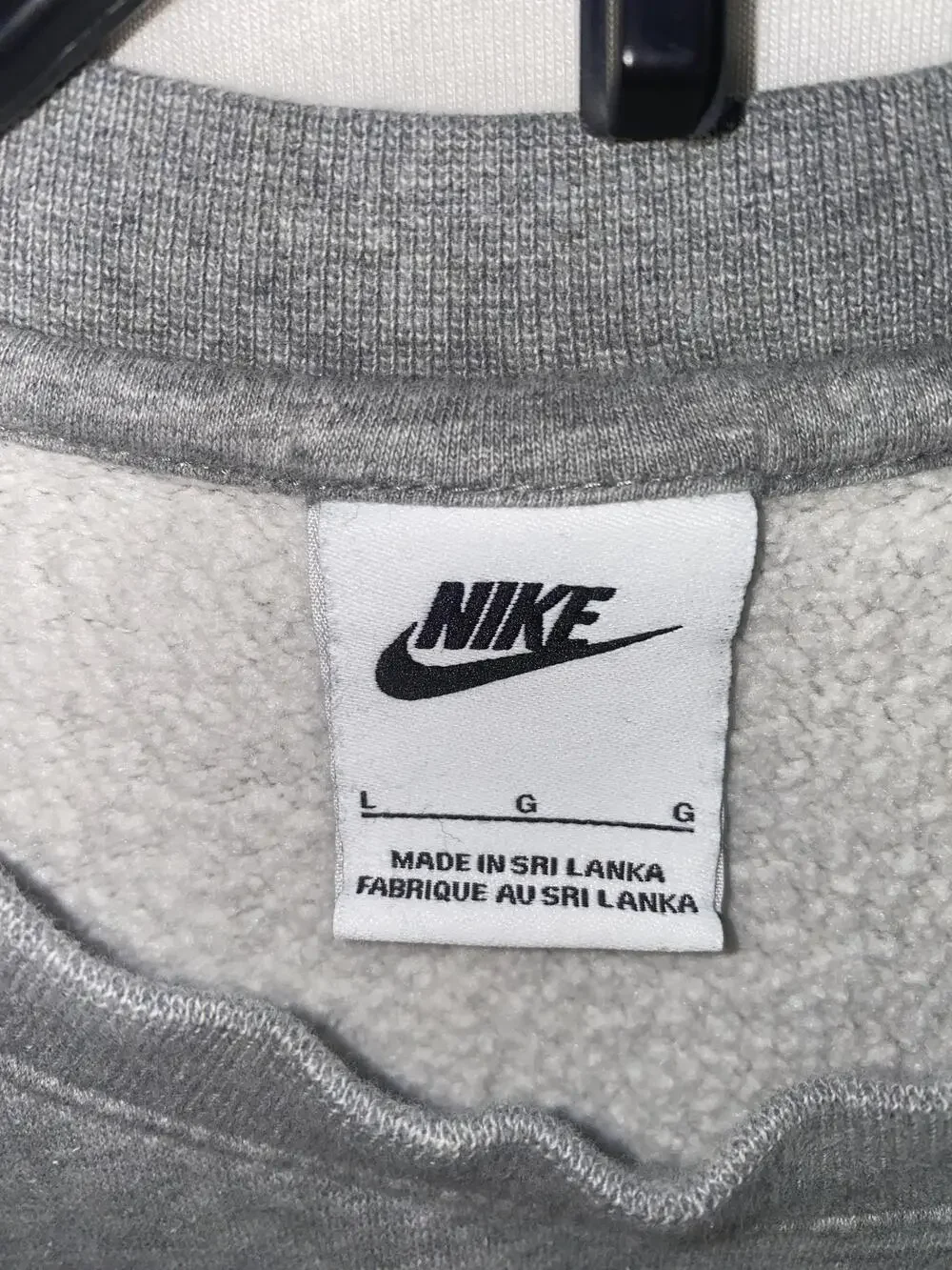 Nike Sweatshirt Mens Large Gray Small Swoosh Logo Crewneck Fleece Pullover